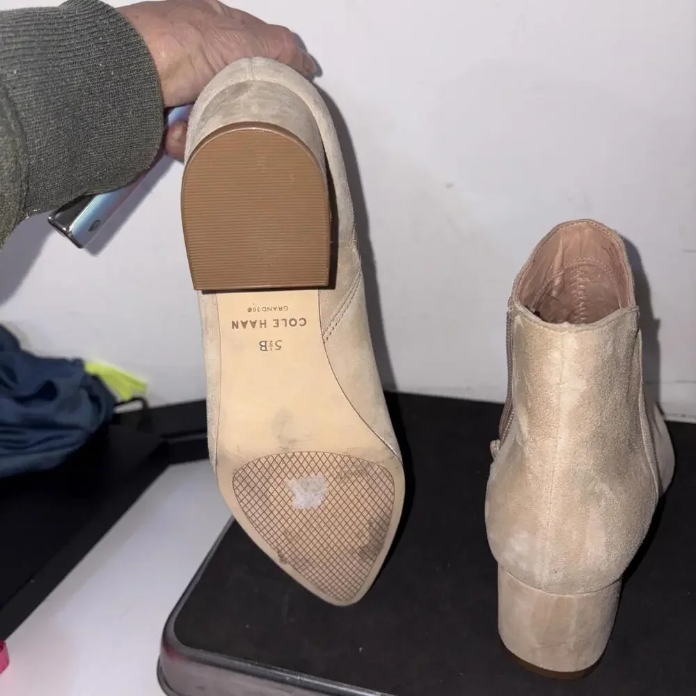 Cole Haan product pair